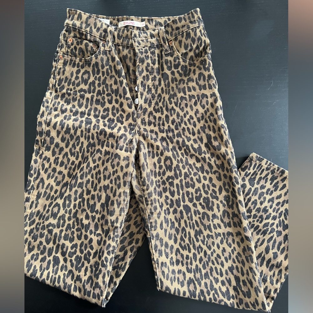 COPY - LEVI CORDUROY JEANS